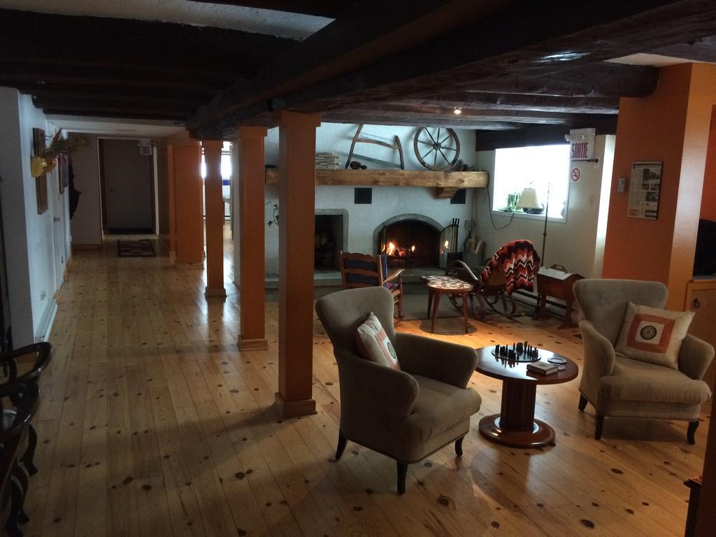 La Grange Country Inn Wakefield Eksteriør bilde