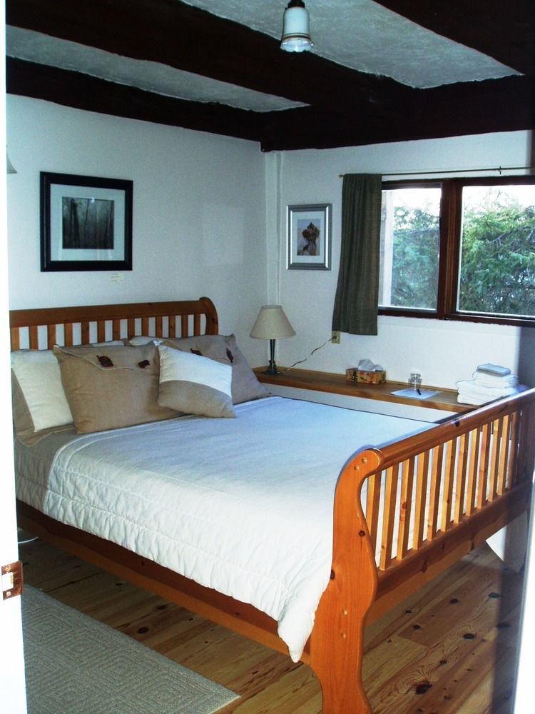 La Grange Country Inn Wakefield Eksteriør bilde