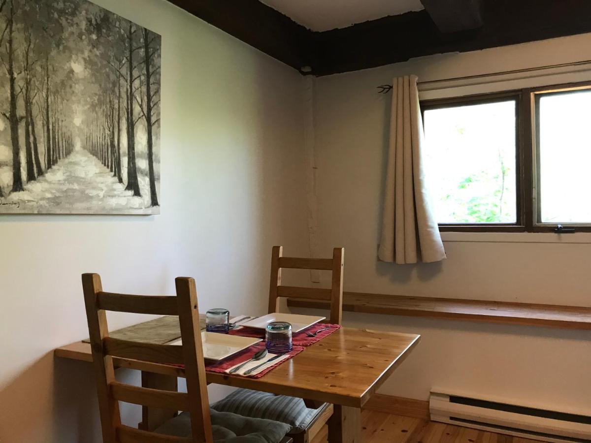 La Grange Country Inn Wakefield Eksteriør bilde
